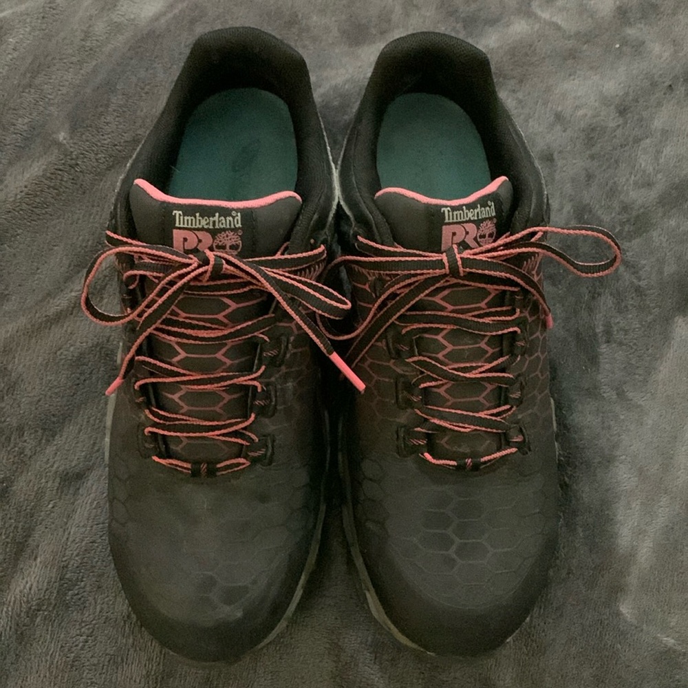 Women’s sz 9.5 Timberland pro anti-fatigue steel toe shoes pink & black